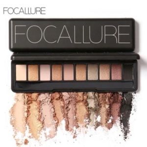 Focallure Eyeshadow Palette FA-08 01 NWT